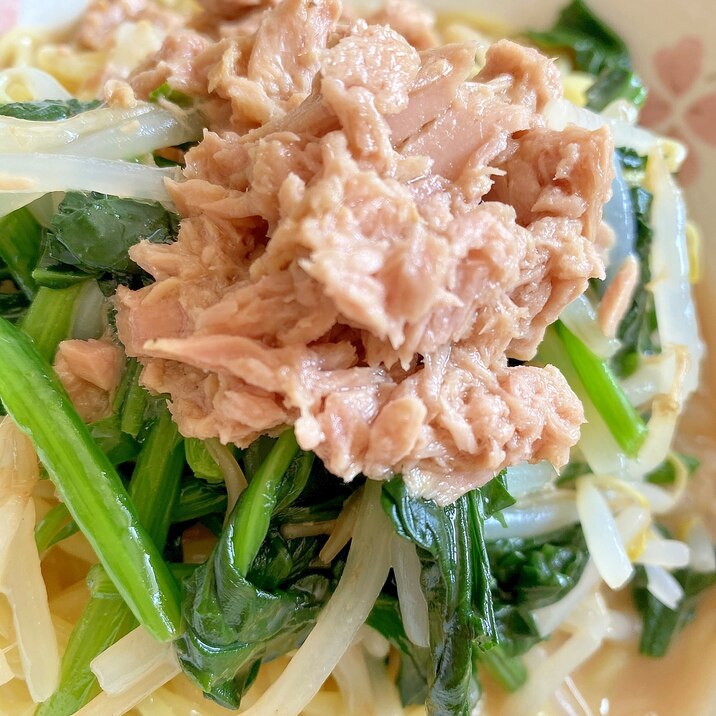 胡麻ダレ麺